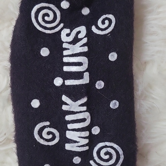 NEW MUK LUKS Women's fleece lined socks - Picture 2 of 4